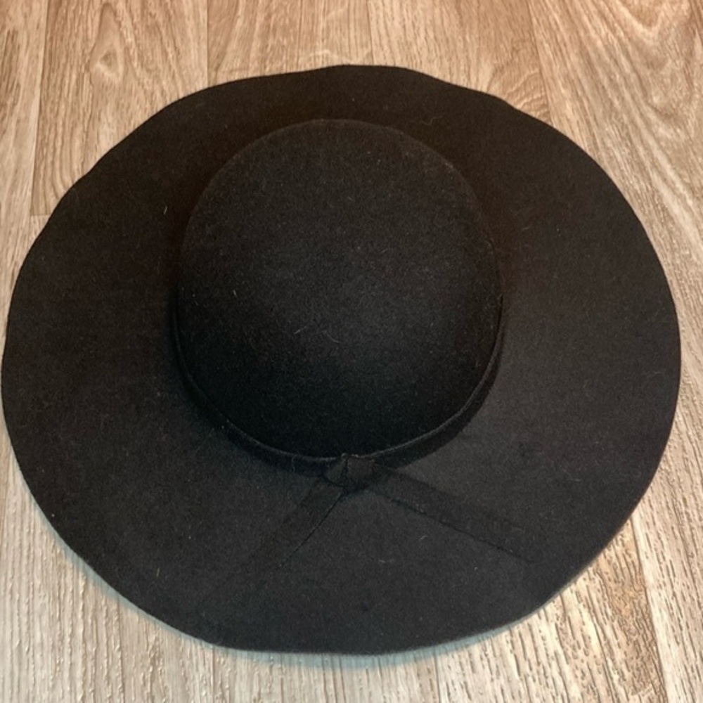 Alter’d State Floppy Boho Women’s Black Hat